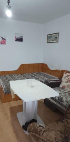 Inchiriez apartament cu o camera, Bloc G4, Mazepa 1. - 8
