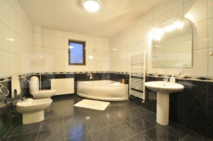 Casa individuala, 10 camere, 420mp, zona Nord - 5