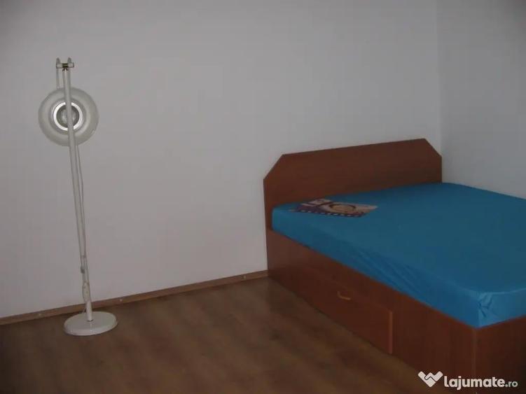 Particular inchiriez garsoniera Panduri - 3