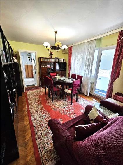 CIRCUMVALATIUNII - 3 CAMERE - DEBARA - CENTRALA PROPRIE - 6