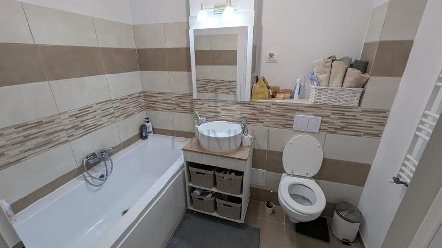 DAMBOVITA - ETAJ 1 - RENOVAT - 3 CAMERE - 2 BAI - 2 BALCOANE - CENTRALA PROPRIE - 11