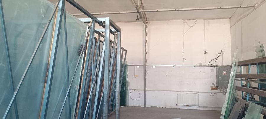 Hala de productie/ depozitare in suprafata de 340 mp in Ploiesti, zona Xenia. - 2