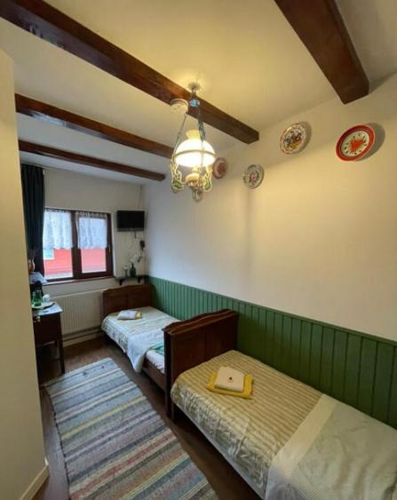 Pensiune P+1+M de vanzare, 396 mp, zona Orasul Vechi - 7