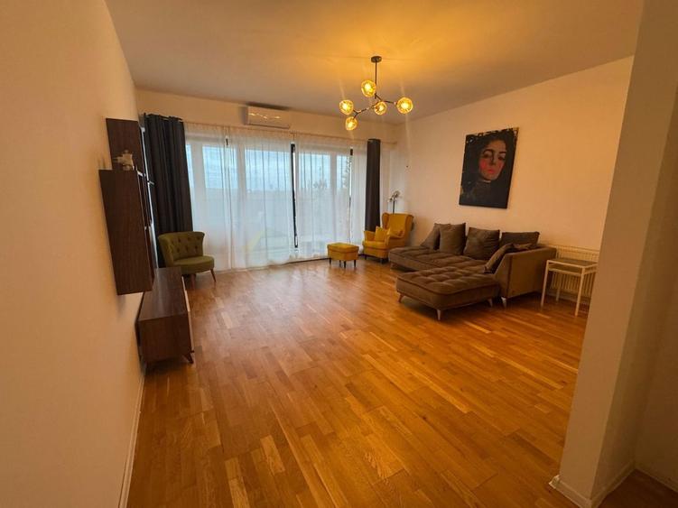 Apartament cu 2 camere, mobilat în Central