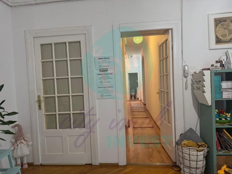 Spatiu, lumina si eleganta intr-un apartment interbelic - 12