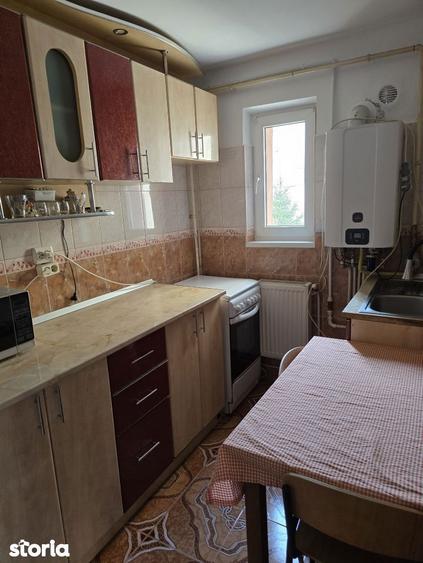 Apartament cochet zona Politia locala - 6