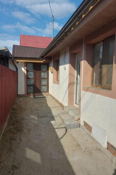 Casa renovata recent aproape de Promenada Mall - 4