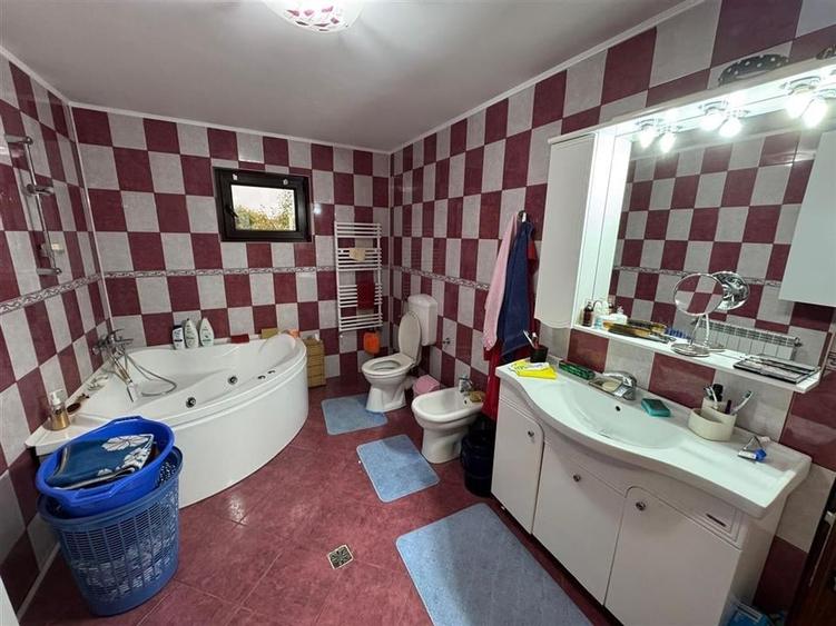 Casa de vanzare in Petresti , 586mp teren si 171mp suprafata construita - 15