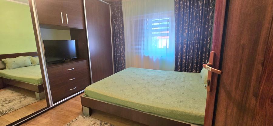 Etaj2, zona Spitalului județean,  micro 6 Târgoviște, vânzare apartament 2camere - 10