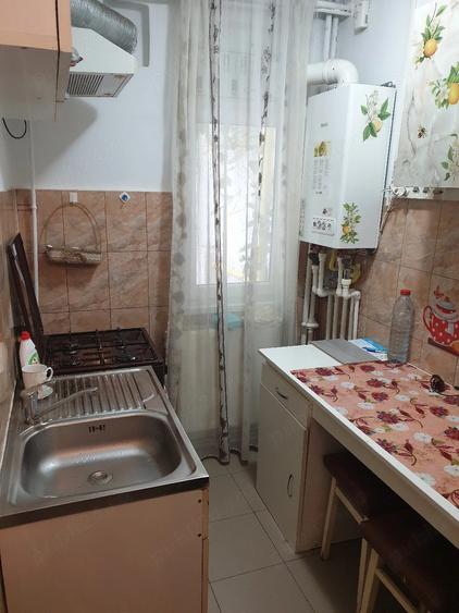 Inchiriez apartament. - 4