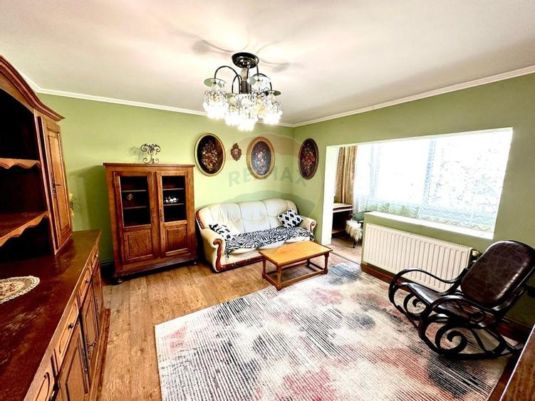 Apartament 3 cam, 2 balcoane, loc parcare zona Micalaca Orizont - 1