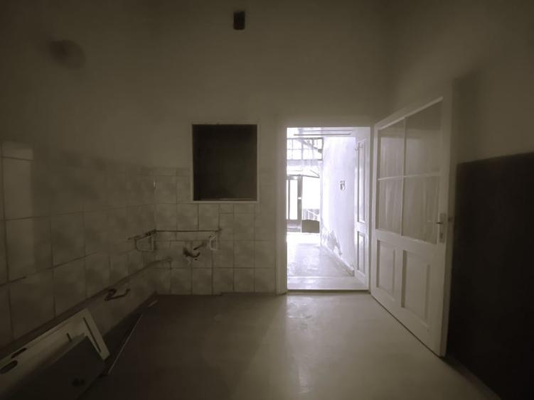 Oportunitate investiție 2 camere plus pivniță Central - 6