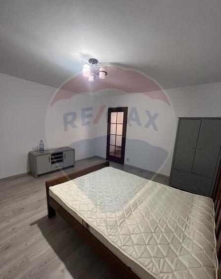 Apartament cu 1 camere de vanzare in zona Burdujeni - 8