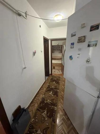 Apartament 2 camere decomandat , et 1 pentru inchiriere, centru Filiasi - 9