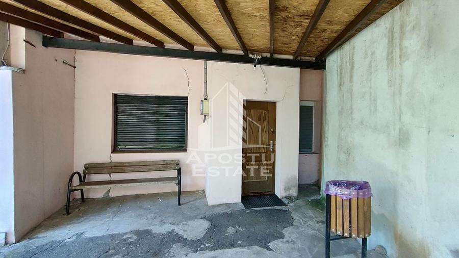 Casa la curte comuna 4 camere, zona Centrala - 6