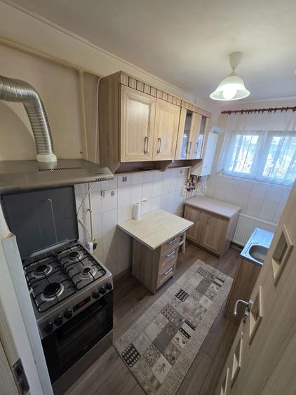 Vand garsoniera decomandata langa piata astra - 3