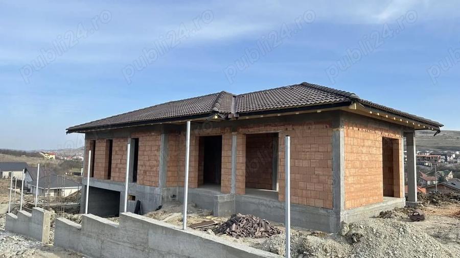 Casa unifamiliala D+P, la intrare in Chinteni pe stanga, str. Brizei - 6