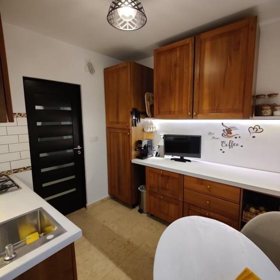 apartament decomandat zona nord etaj 2 - 7