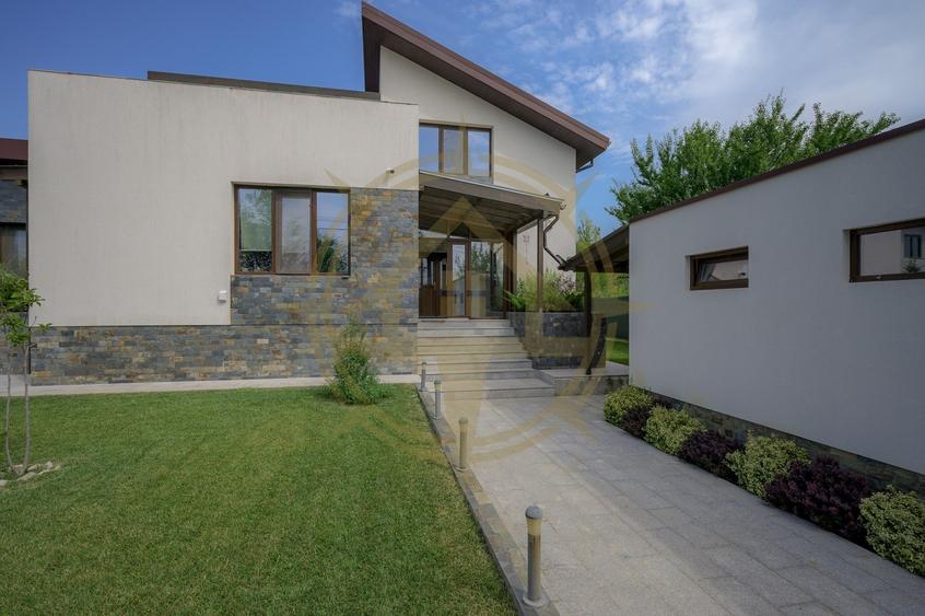 Comision 0 Vila Pasiva | Panouri Fotovoltaice | Vedere Lac Balotesti - 3