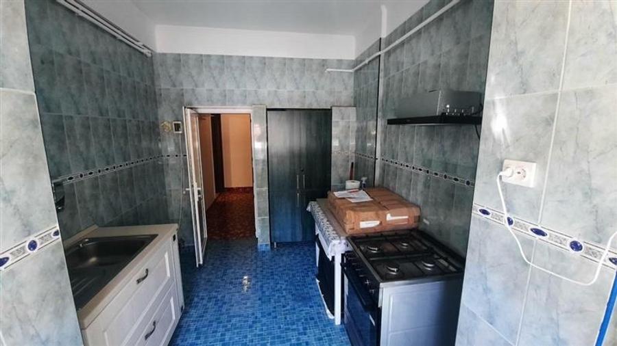 Cismigiu, apartament 3 camere parter inalt /S+P+2 etaje, garaj in proprietate - 8