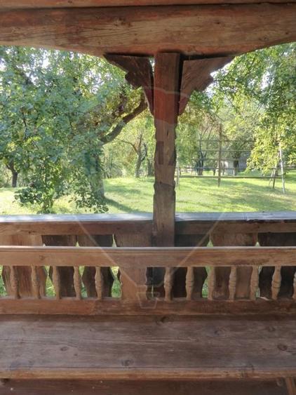 Vanzare ansamblu de 5 casute traditionale Maramures/ Botiza - 11