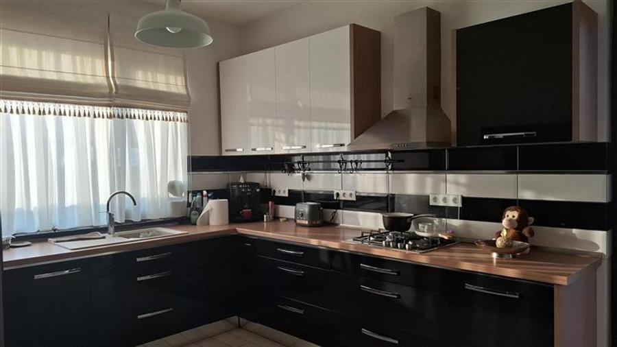 Casa noua + spatiu comercial + spalatorie auto - 3