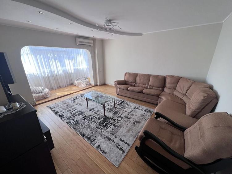 Inchiriez apartament 3 camere PS-uri - 1