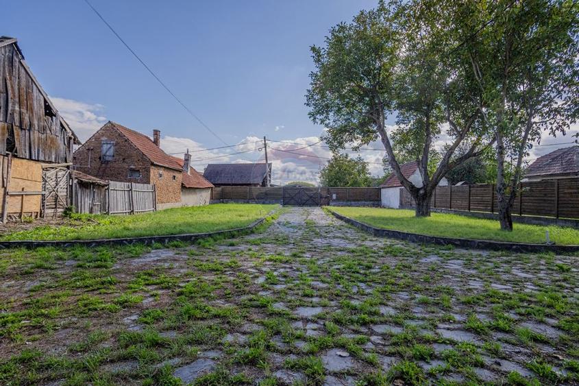 Comision 0 | Constructie cu teren 7000 mp in Dobolii de Jos, Covasna - 17