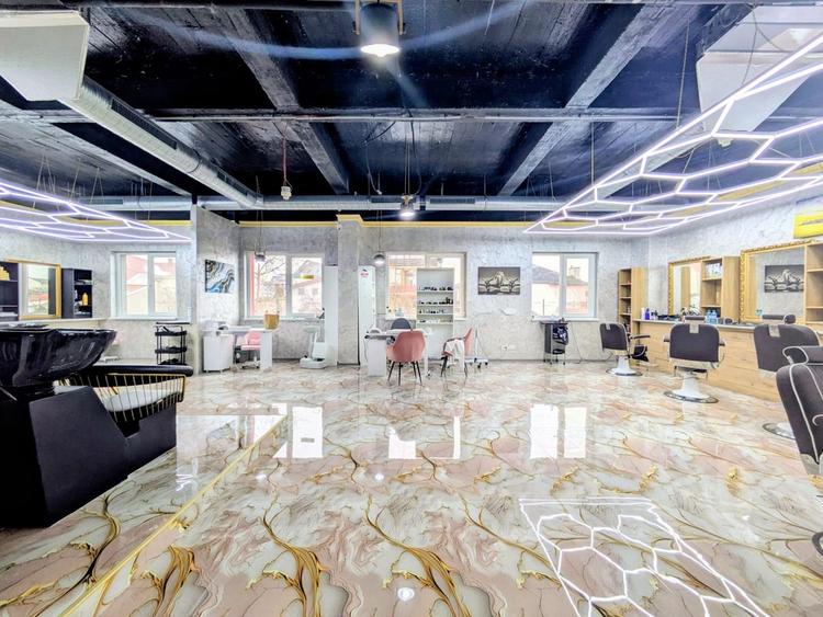 De închiriat: SAD - 220 mp - Pretabil pentru salon de infrumusetare - 4