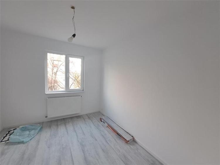 3 CAMERE, RECENT RENOVAT, MOBILAT SI UTILAT, CIRCUMVALATIUNII! - 6