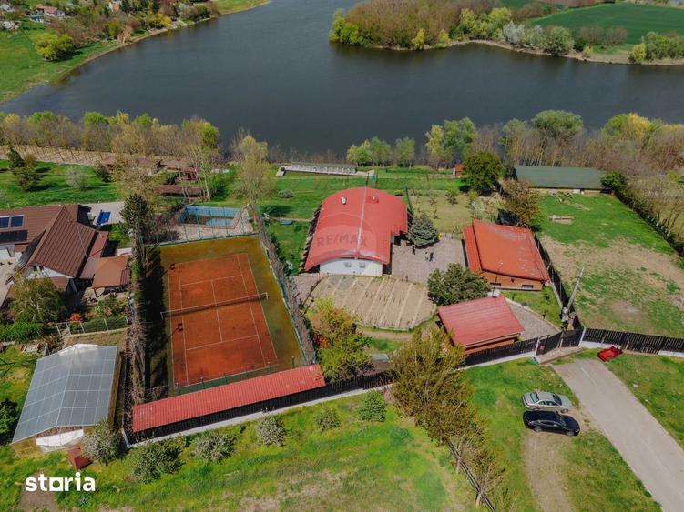 Vila pe malul lacului, 3.000 mp, 4 corpuri, Piscina, teren Tenis - 11