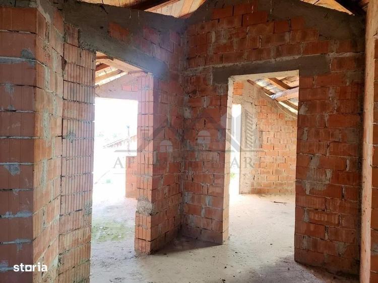 Tomesti str Principala Vila D+P+M SD=159mp la rosu Teren 638mp - 7