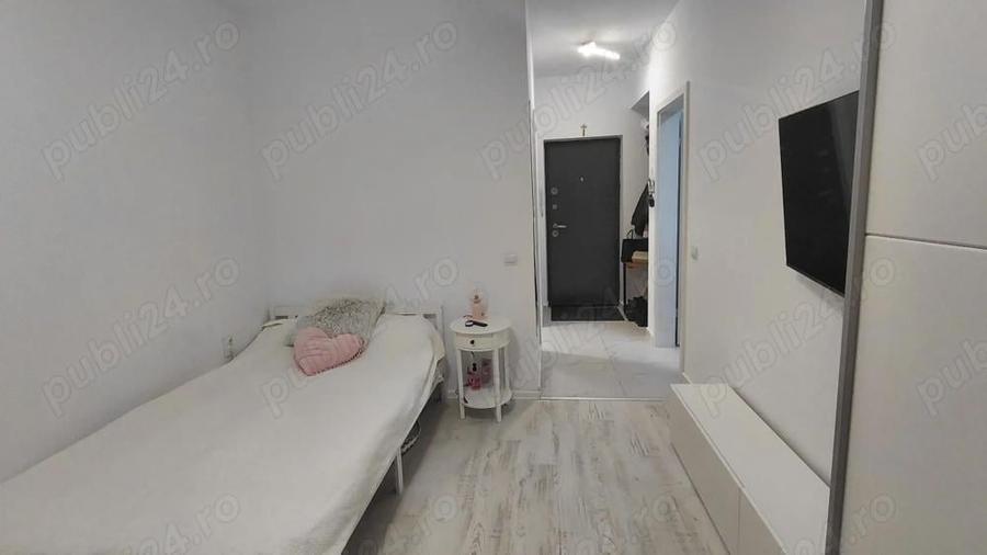 Vand Garsoniera Militari Residence - 1