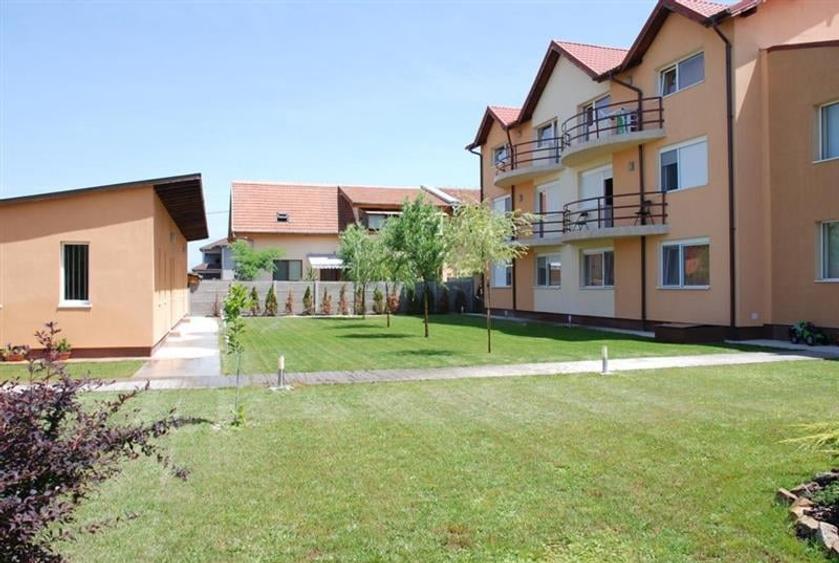 Apartament 3 camere, curte privata cu piscina in Dumbravita - 15