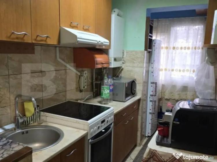 Apartament 2 camere, 44 mp. Zona Micro 14 - 5