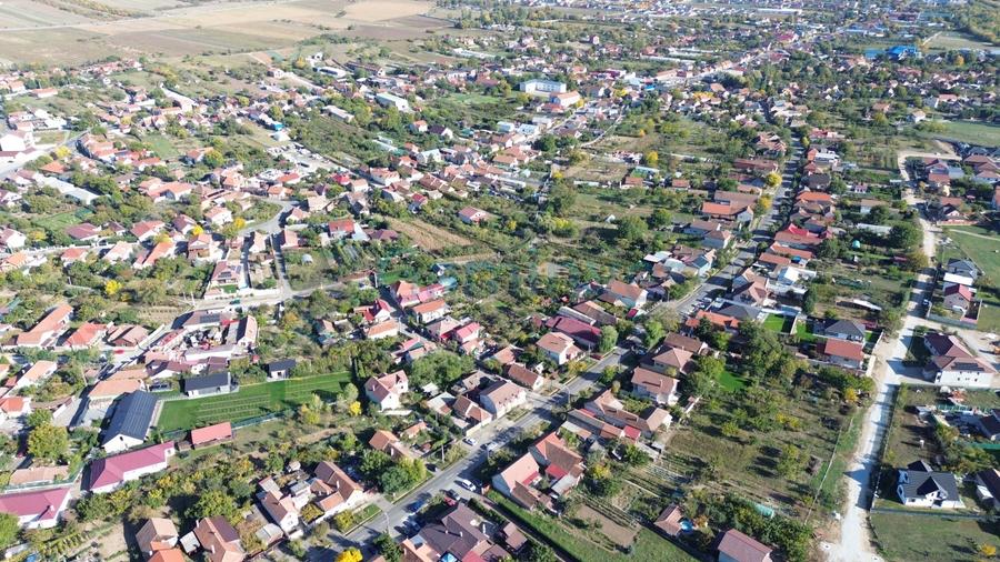 Teren intravilan cu autorizatie de constructie de vanzare in Oradea - 3