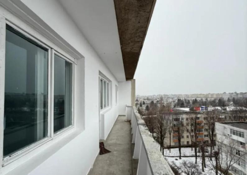 Apartament de vanzare - zona Nord - 3