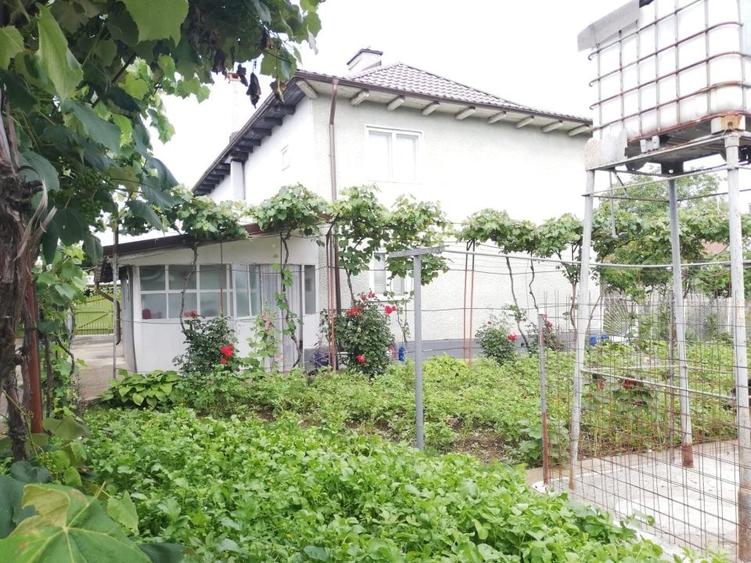 Casa 250 mp. si teren aferent 1000 mp Savinesti Neamt - 9