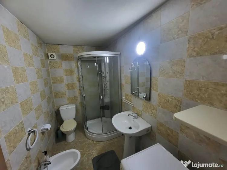 Garsonieră decomandată în Florești