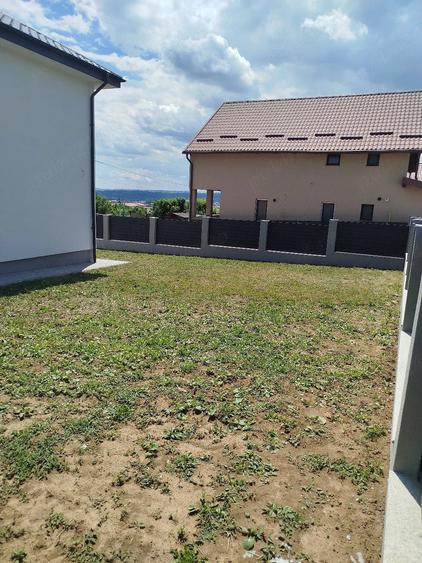 Casă cu 3 camere cu Teren 450 Mp în Burdujeni