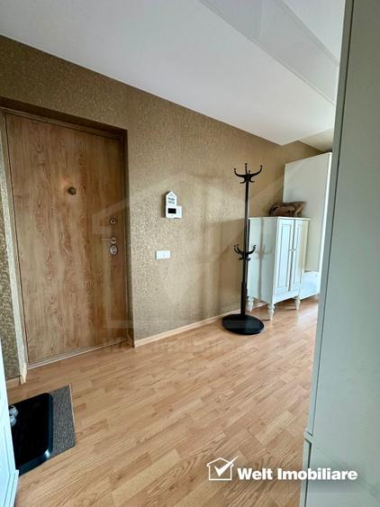 Apartament cu 3 camere semidecomandat, mobilat în Europa
