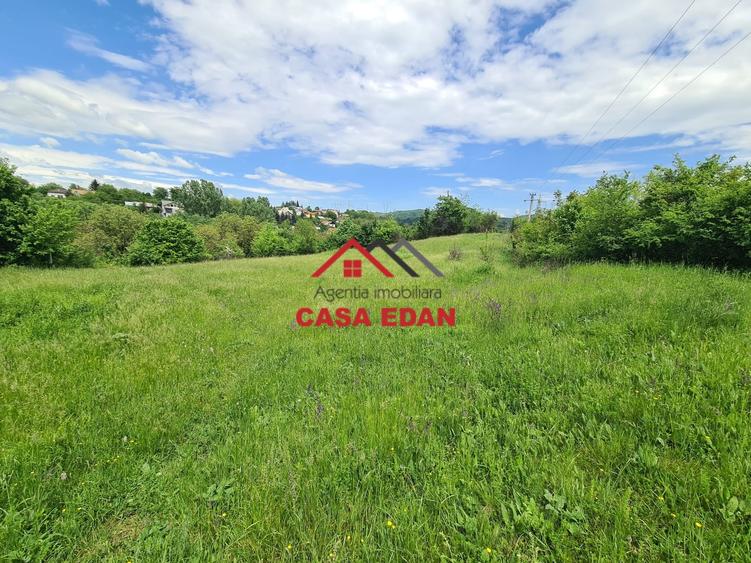 Teren intravilan de 4355 mp, în Câmpina