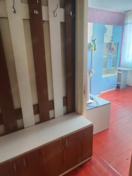 Apartament cu 3 camere decomandat în Simeria