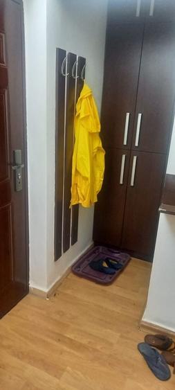 Apartament cu 2 camere semidecomandat în Calea București
