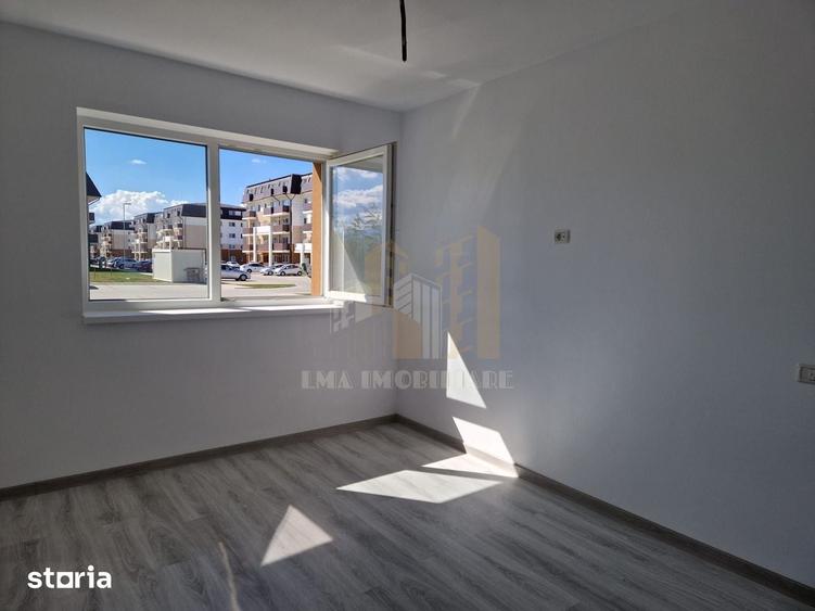 Apartament cu 2 camere decomandat în Sânpetru