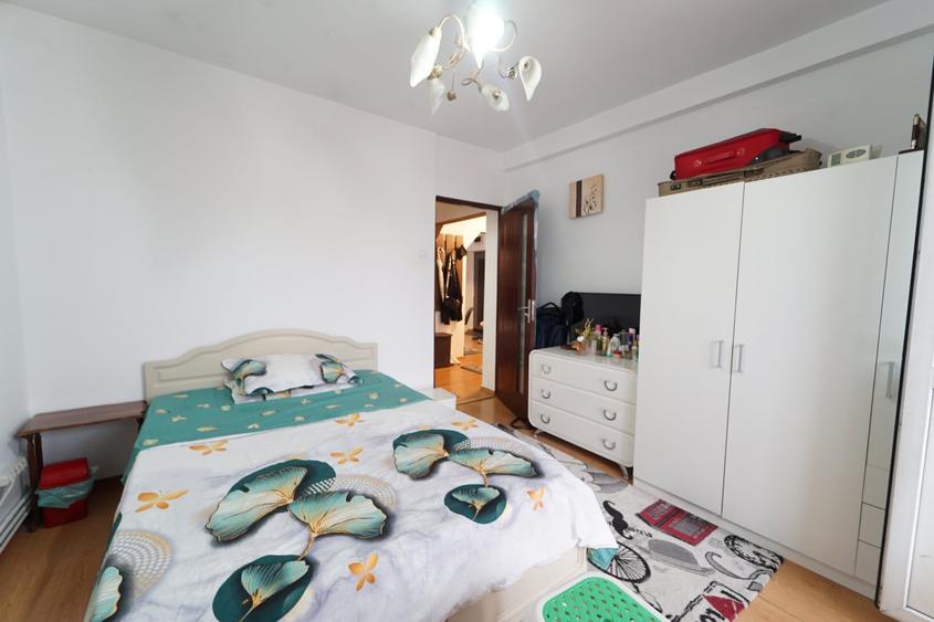 Apartament cu 4 camere decomandat, mobilat în Mărăști
