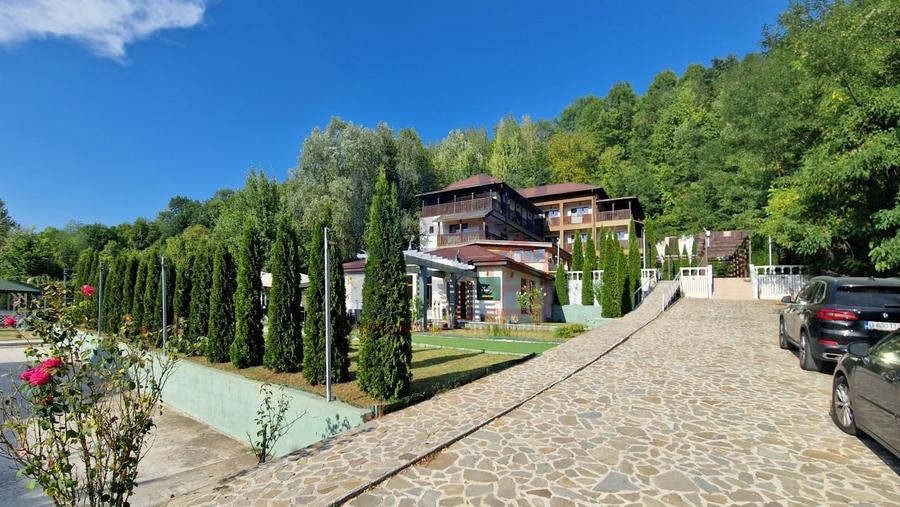 Spațiu comercial, de 2,000 mp, în Cornu de Jos (Cornu)