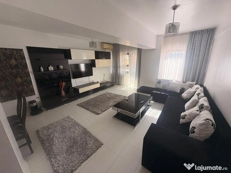 Apartament cu 2 camere decomandat în Ultimul leu