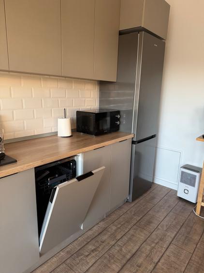 Inchiriez Apartament UNTOLD | 4 persoane | AC | Parcare - 5
