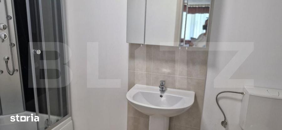 Casă cu 6 camere cu Teren 1000 Mp în Central